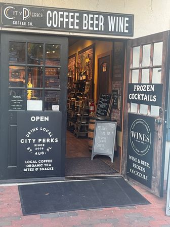 Boos and Booze: Historic Ghost Tour + Bar Crawl in St. Augustine image 10