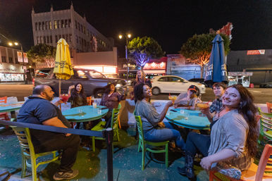 LA Ghosts Boos and Brews Haunted Pub Crawl image 3
