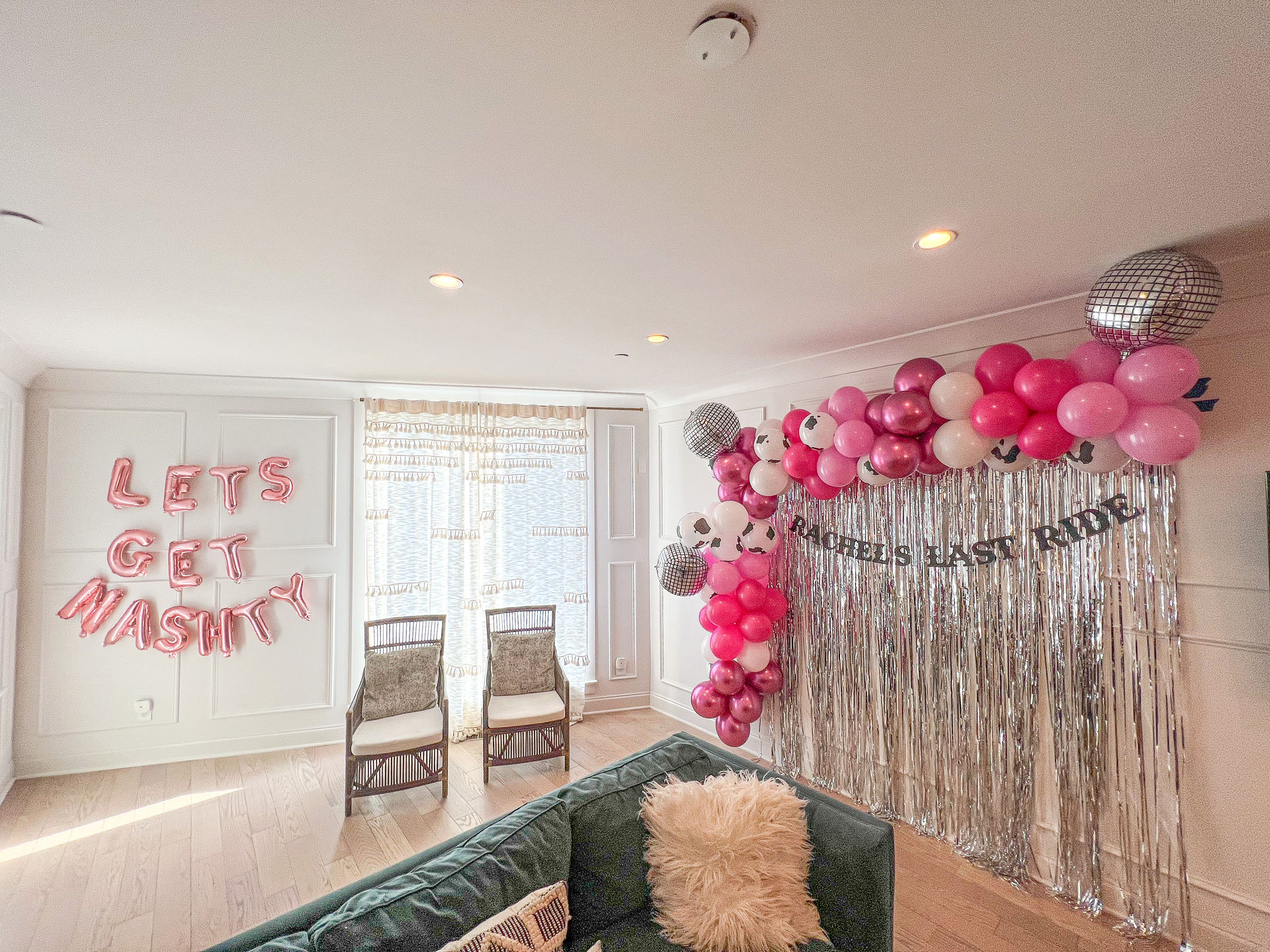 All-Inclusive Party Decoration Set-up at Your Hotel or House ...