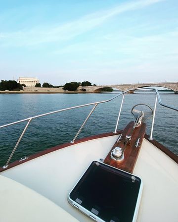Private Yacht Charter Aboard Independence: A Quiet Luxury DC Yacht Cruise image 12