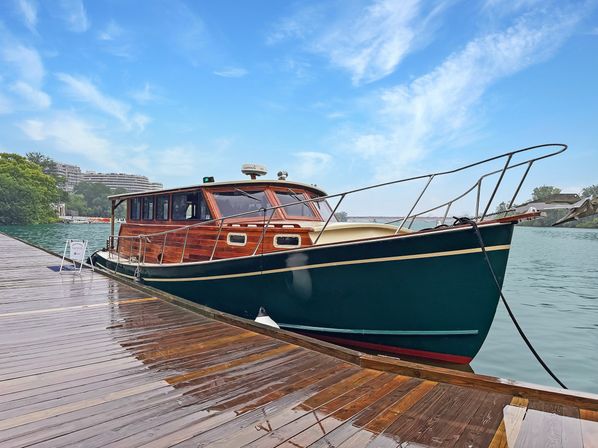 Private Yacht Charter Aboard Independence: A Quiet Luxury DC Yacht Cruise image 5