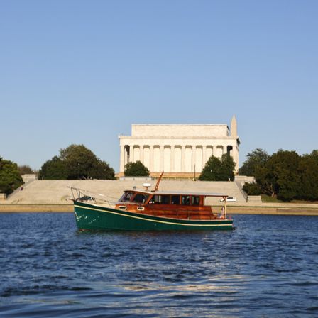 Private Yacht Charter Aboard Independence: A Quiet Luxury DC Yacht Cruise image 6