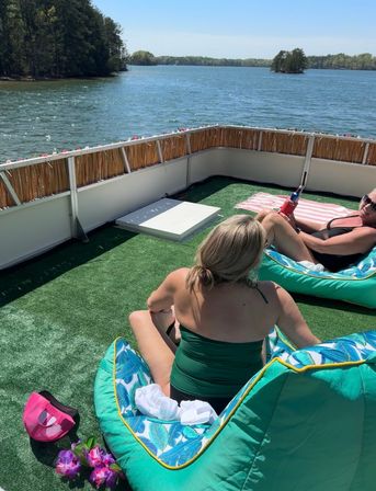 BYOB Pinki Tiki Boat on Lake Lanier with Captain & 1st Mate (Up to 10 Passengers) image 9