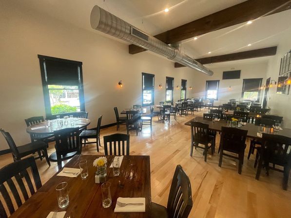 Eat, Drink & Celebrate at Torrence and Knox: Upscale American Fare, Craft Drinks & Private Party Spaces image 3