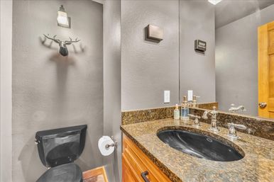 Creekside Mountain Lodge: Hot Tub + Scenic Views on 3 Private Acres image 30