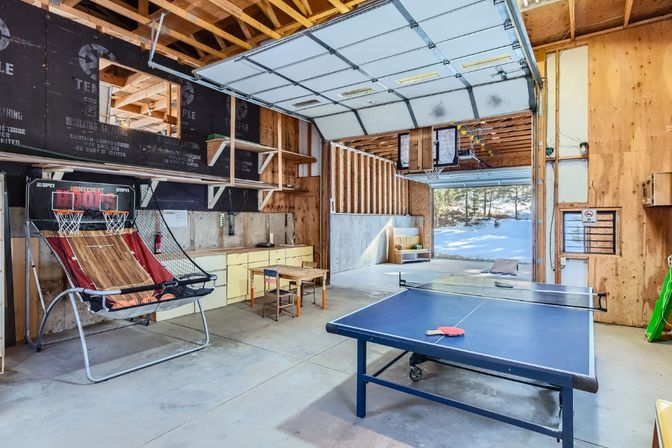 Creekside Mountain Lodge: Hot Tub + Scenic Views on 3 Private Acres image 35