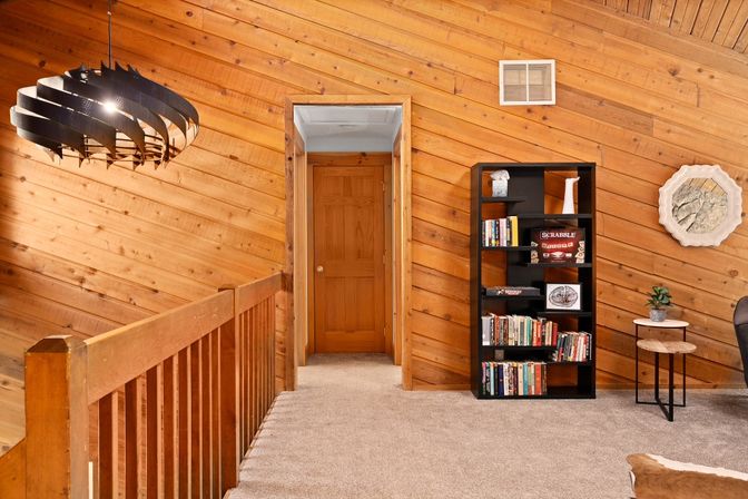 Creekside Mountain Lodge: Hot Tub + Scenic Views on 3 Private Acres image 13