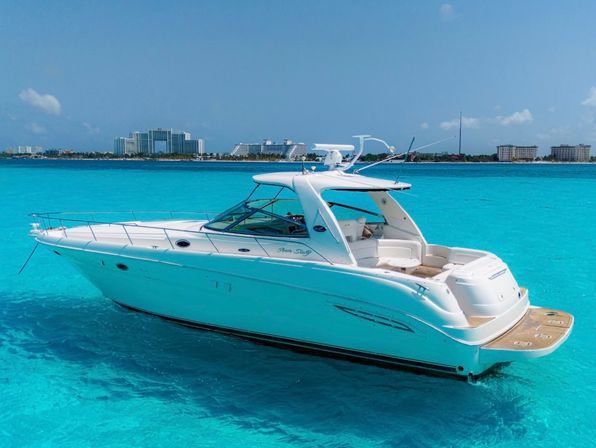 Escape to Isla Mujeres: Luxe 46-Foot Yacht Charter image 11