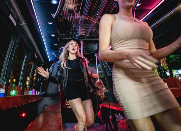 Scottsdale Party Bus Crawler: 2 Hour Open-Air Party Bus Experience image 3