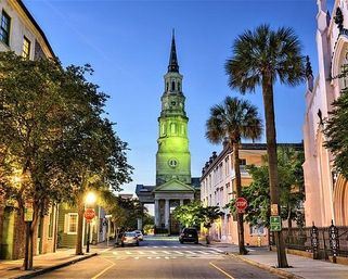 Boos & Booze: Ghost Tour + Bar Crawl in Charleston image 7