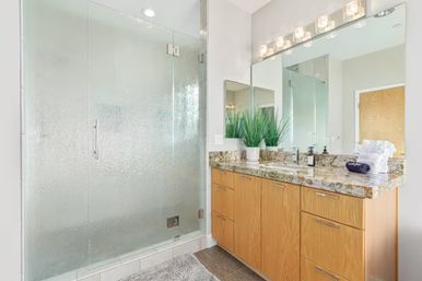 Davenport Ranch: Luxe Estate with Pool, Pickleball + Putting Green image 26