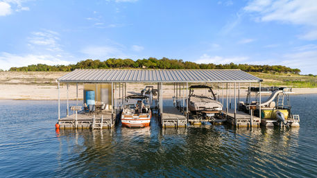 Lake Travis Waterfront Home: Sand Volleyball Court, Pool Table, Ping Pong & More image 4