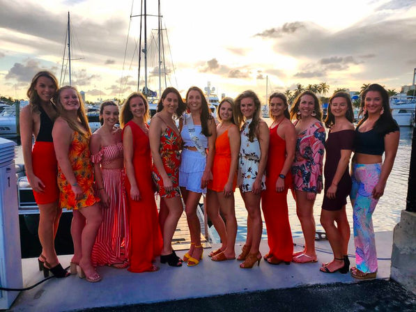 BYOB Private Evening Cruise Through Downtown Tampa with Optional Stops at Popular Waterfront Bars and Restaurants image 7