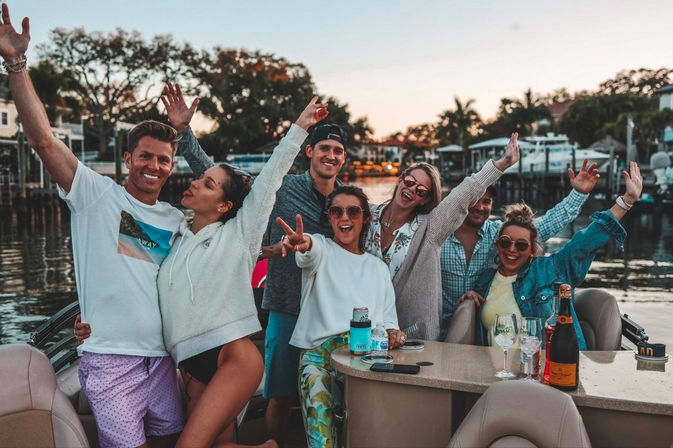 BYOB Private Evening Cruise Through Downtown Tampa with Optional Stops at Popular Waterfront Bars and Restaurants image 1