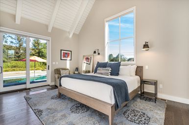 The Central Farmhouse: Luxury Sonoma Estate with Pool, Hot Tub & Bocce Court image 18