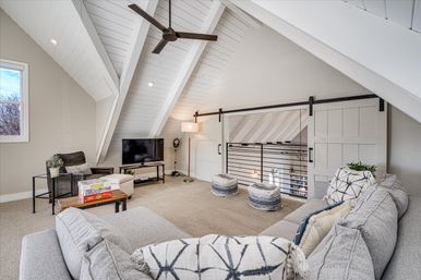 The Central Farmhouse: Luxury Sonoma Estate with Pool, Hot Tub & Bocce Court image 26