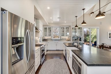 The Central Farmhouse: Luxury Sonoma Estate with Pool, Hot Tub & Bocce Court image 32