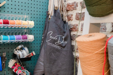 Craft-DIY: Charleston's Only Boutique DIY Arts & Crafts Workshop & Bar image 4