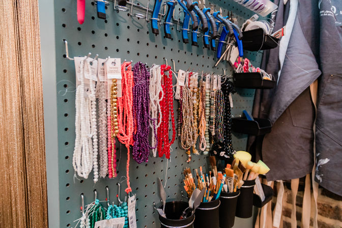 Craft-DIY: Charleston's Only Boutique DIY Arts & Crafts Workshop & Bar image 5