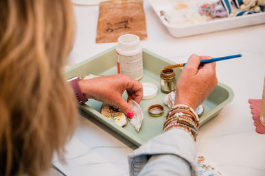 Craft-DIY: Charleston's Only Boutique DIY Arts & Crafts Workshop & Bar image 3