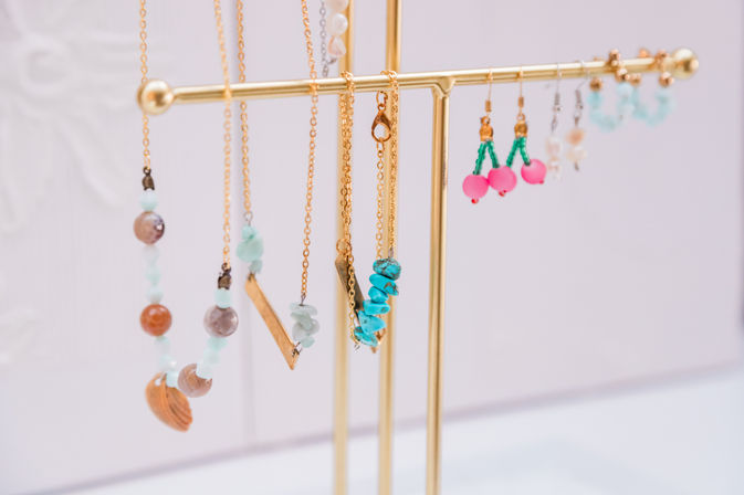 Craft-DIY: Charleston's Only Boutique DIY Arts & Crafts Workshop & Bar image 19