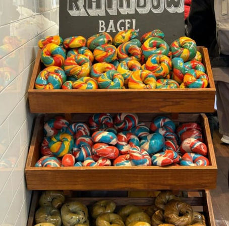 Guided Food Tour of Manhattan's Famous NYC's Midtown and Central Park image 8
