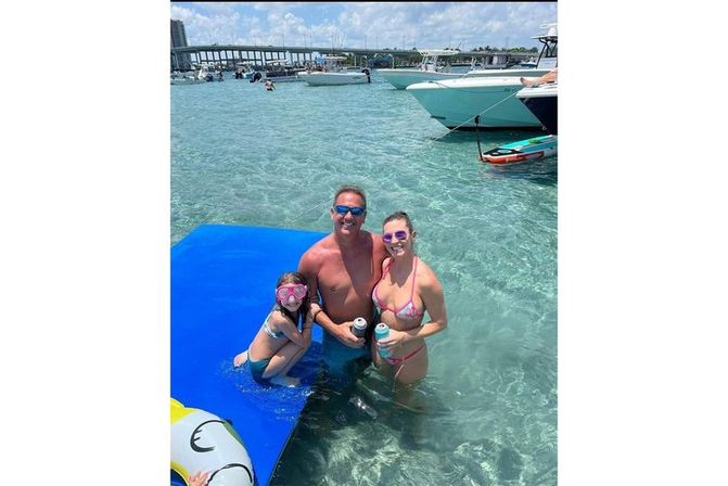 West Palm Beach Charters: Cruising, Anchoring or Fishing image 15