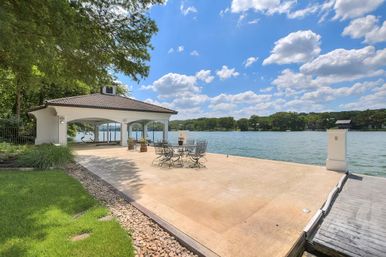 Casa Paradiso: Private Lake Austin Estate with Pool, Game Room & Boat Dock image 6