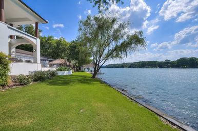 Casa Paradiso: Private Lake Austin Estate with Pool, Game Room & Boat Dock image 2