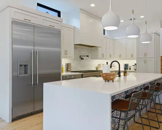 Modern East Austin Escape with Pool, Hot Tub & Grill image 12