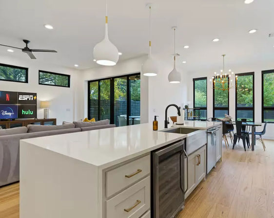 Modern East Austin Escape with Pool, Hot Tub & Grill image 9