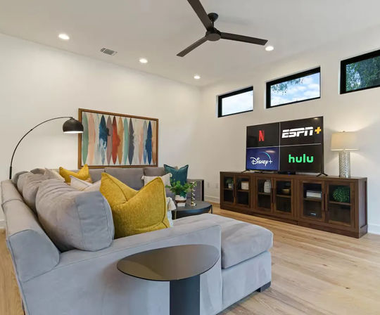 Modern East Austin Escape with Pool, Hot Tub & Grill image 4