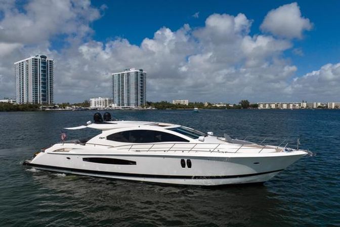 Private 75' Lazzara Yacht Charter: A Lavish Day on the Water image 1
