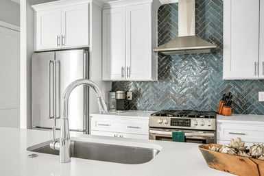 The Herman Haven 3 BR Townhouse: Peaceful Mornings & Lively Nights image 5