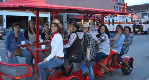 Dallas Party Bike: Pedal Pub Crawl through Deep Ellum and Downtown Dallas image 8