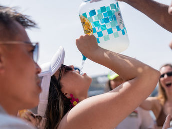 Alcohol Delivery for your Airbnb: Stock Your Fridge with Bubbly, Beer + Batched Cocktails image 8