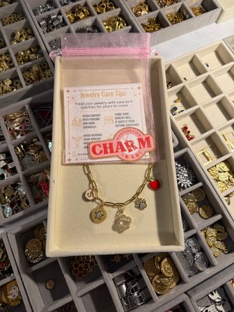Charm Bar Pop-Up Party: Create Custom Jewelry at Your Event image 13