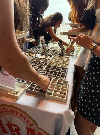 Charm Bar Pop-Up Party: Create Custom Jewelry at Your Event image 6