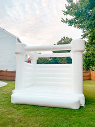 Beautiful Luxury White Bounce House for Your Party image 5
