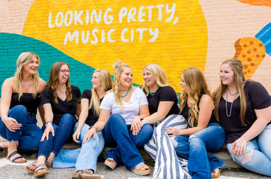 Iconic Murals Photoshoot with Professional Photographer at 12 South Neighborhood  image 6