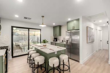 Casa Del Rey: Designer Stay with Private Casita, Pool + Lawn Games image 11