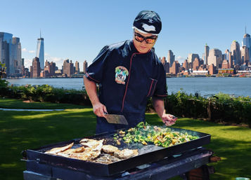 Private Hibachi Chef for Your Party: Spice Up Your Event with Hibachi2U image 1