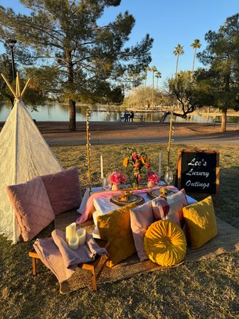 Luxury Outing Picnic Experienced with Custom & Themed Decoration Details image 18