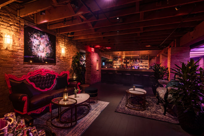 Exclusive Bottle Service Experience in Austin: Devil May Care Lounge image 4