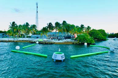 Water Golf's Backyard Bays: Private Golf Bay Rental at Your Fairway image 14