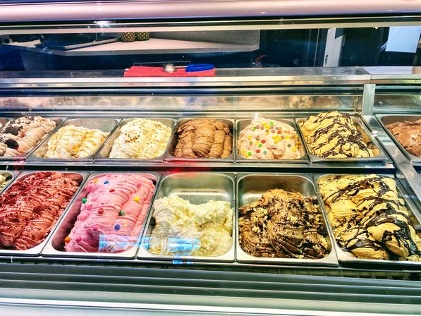 Gelato Tour: 3 Delicious Tastings of Scottsdale's Gelato with Mural Stops image 9