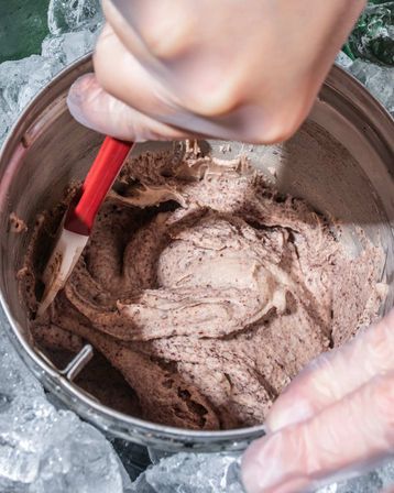 Hand-Churned Ice Cream Making Class image 4