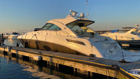 "Hypnotize" Sea Ray 540 Sundancer 54' Yacht Charter image 2