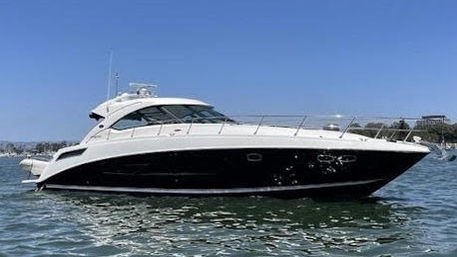 "Hypnotize" Sea Ray 540 Sundancer 54' Yacht Charter image