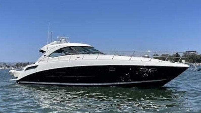 "Hypnotize" Sea Ray 540 Sundancer 54' Yacht Charter image 1